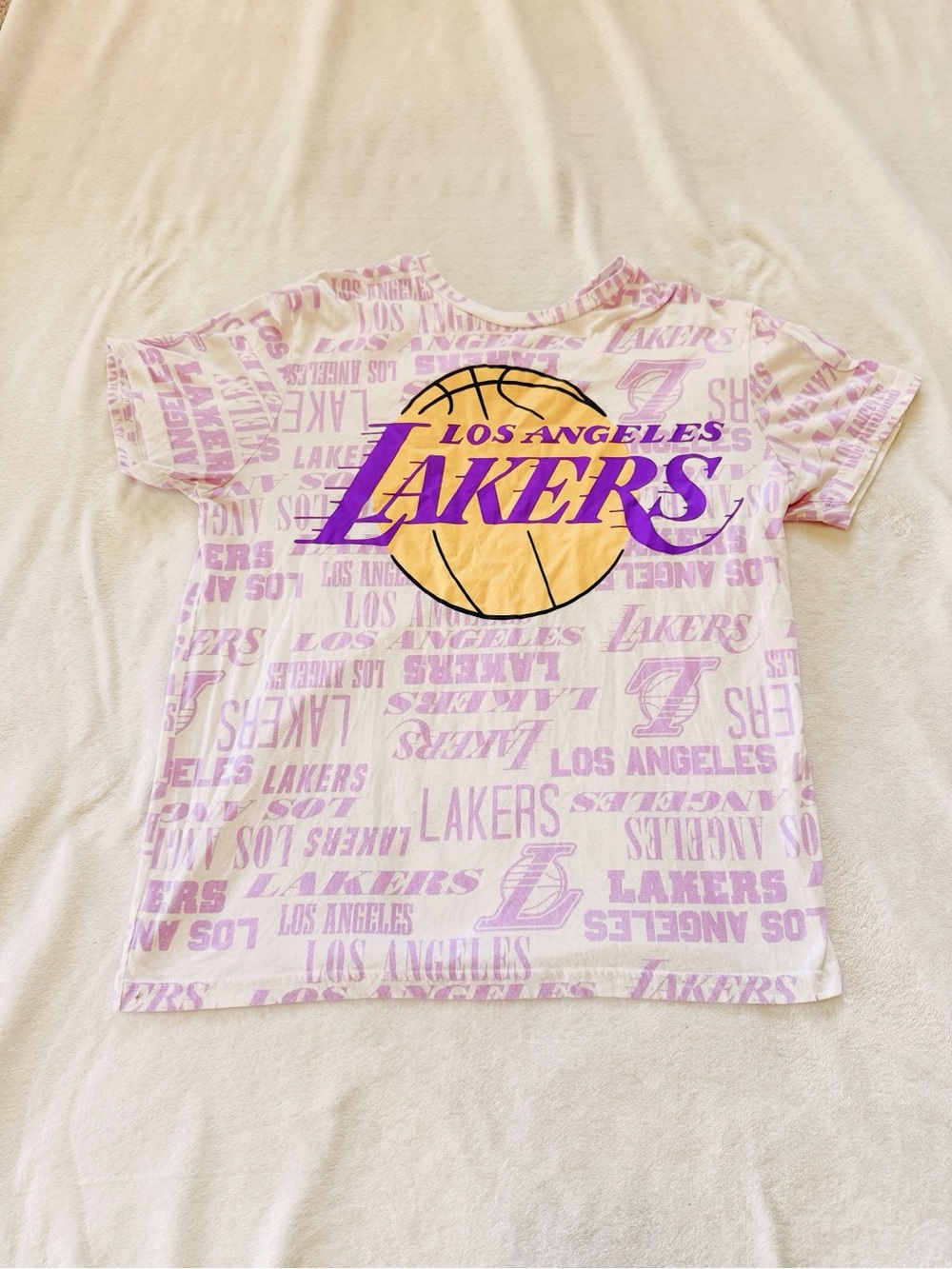 NBA Los Angeles Lakers Pink Graphic Short Sleeve Tee